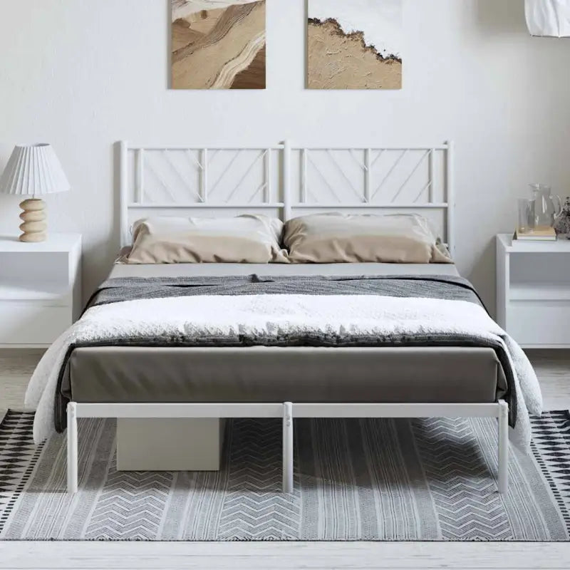 Metalen bedframe met extra opbergruimte en stevige metalen latten - Wit / 135 x 190 cm / met hoofdbord - Bedden &