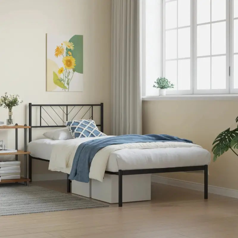 Metalen bedframe met extra opbergruimte en stevige metalen latten - Zwart / 107 x 203 cm / met hoofdbord - Bedden &