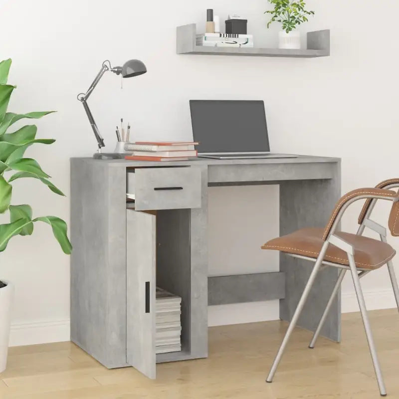 Modern bureaus van bewerkt hout met elegante en duurzame afwerking - Bureaus