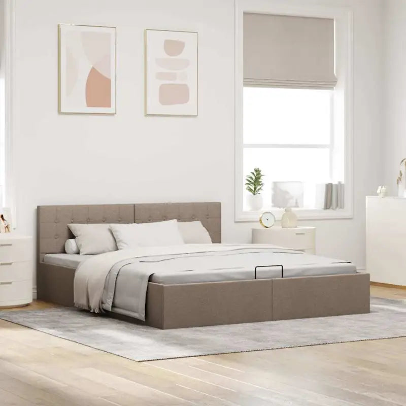 Modern hydraulisch bed met multiplex lattenbodem en stofkader - Bedden & bedframes