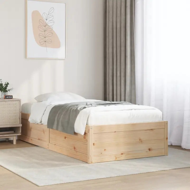 Moderne bedframe van massief grenenhout met multiplex lattenbodem - Massief grenenhout / 75 x 190 cm - Bedden &
