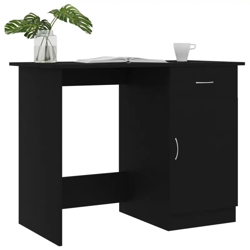 Moderne bureau van bewerkt hout voor studeer- en werkruimtes - Bureaus