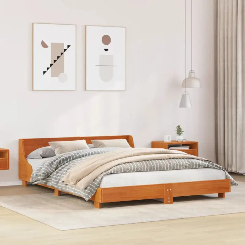 Moderne houten bedframe van massief grenenhout voor een strakke slaapkamer - Wasbruin / 120 x 190 cm - Bedden &