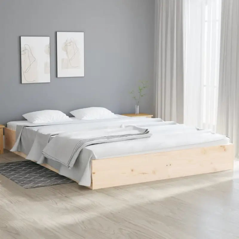 Moderne houten bedframe van massief grenenhout voor stijlvolle slaapkamers - Naturel / 200 x 200 cm - Bedden & bedframes
