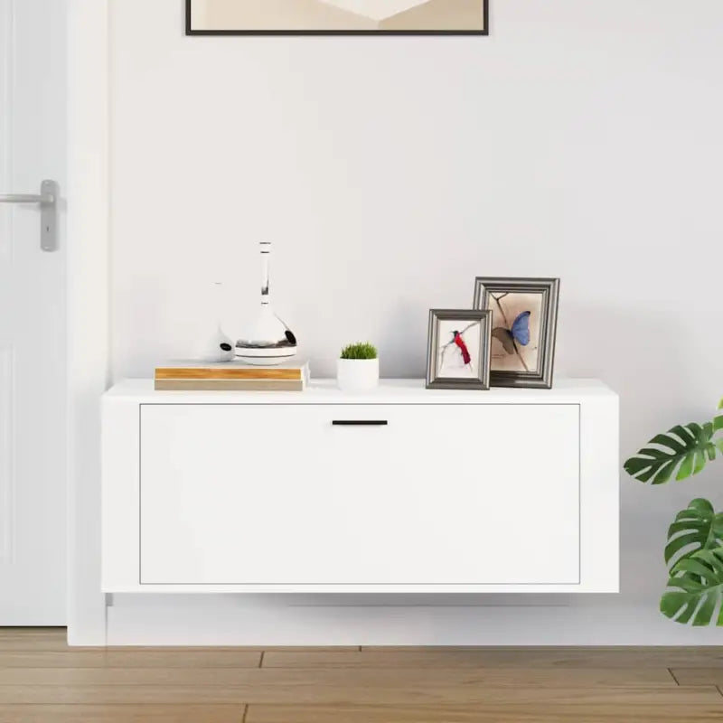 Moderne schoenenkast met bewerkt hout en stabiel blad voor aan de wand - Schoenenrekken