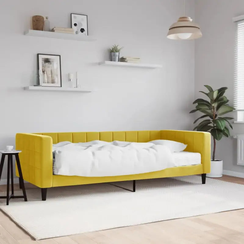 Moderne slaapbank met onderschuifbed voor praktische woon- en slaapkamer - Geel / 90 x 200 cm / met matras - Bedden &