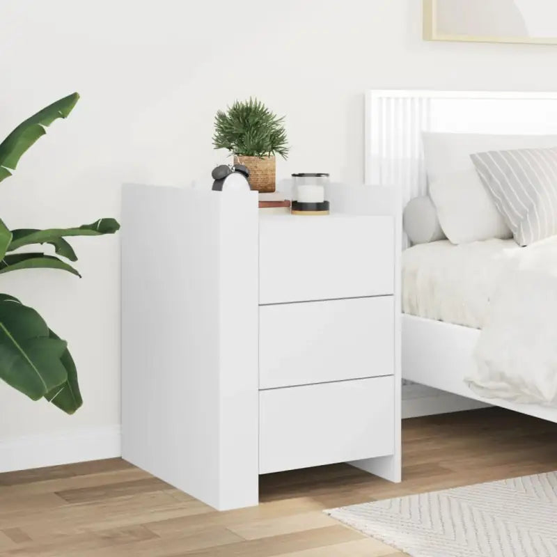 Nachtkastje met bewerkt hout voor een tijdloze interieur look - Nachtkastjes