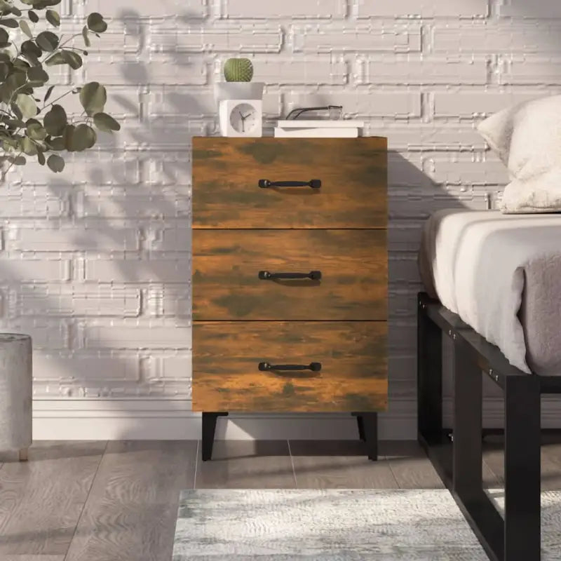 Nachtkastje van bewerkt hout met elegant en tijdloos ontwerp - Nachtkastjes