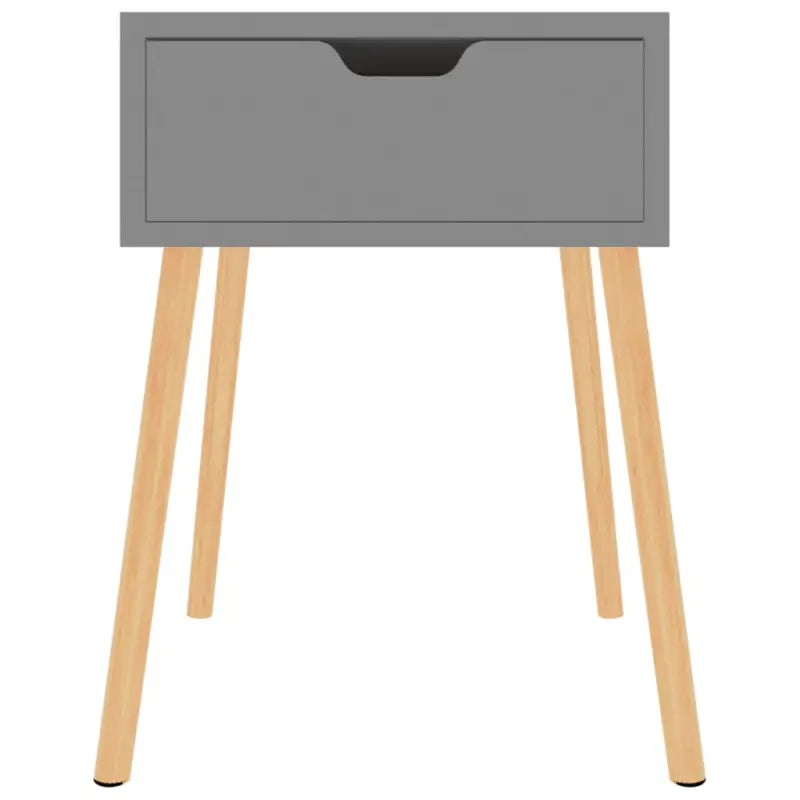 Nachtkastje van bewerkt hout met moderne charme - Nachtkastjes