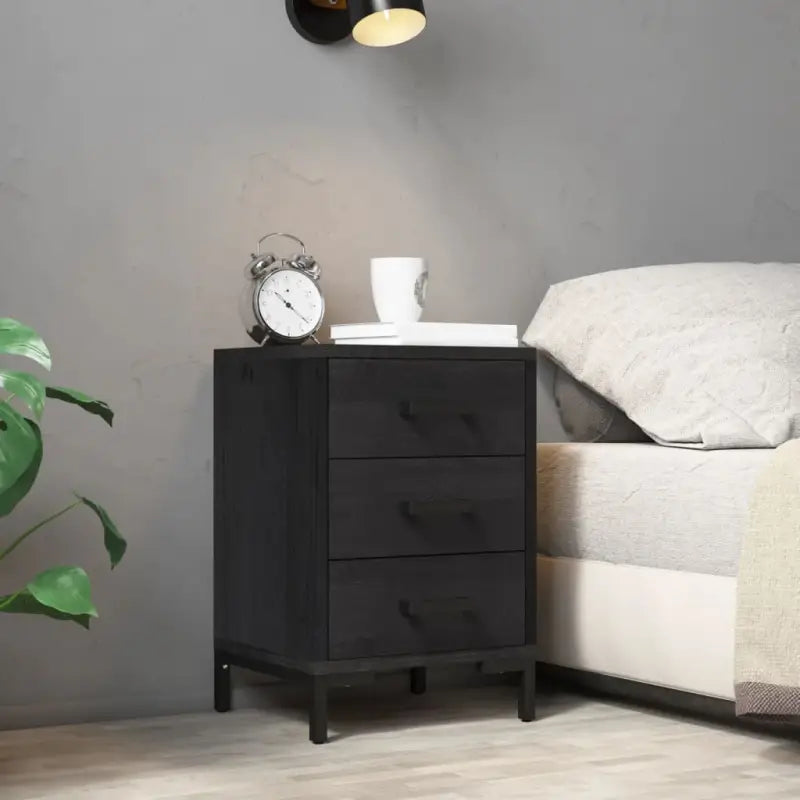 Nachtkastje van massief grenenhout met metalen poten in vintage stijl - Zwart / 40 x 30 x 55 cm / 1 - Nachtkastjes