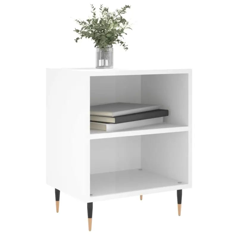 Nachtkastjes van bewerkt hout in hoogglans wit met elegant design - Nachtkastjes
