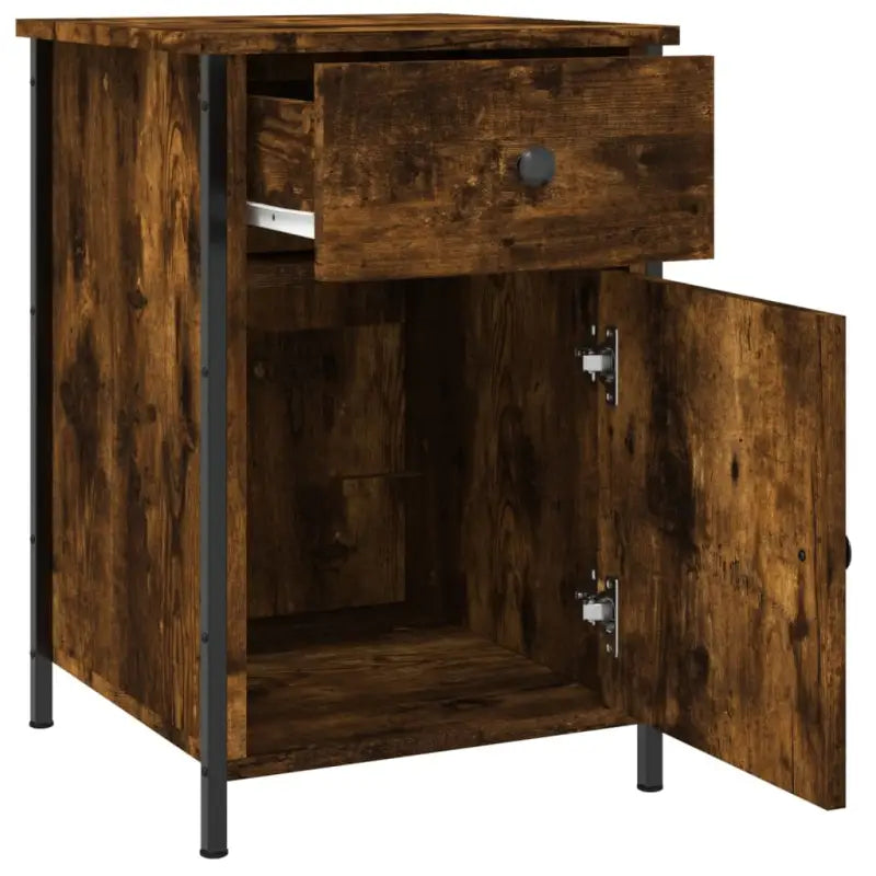 Nachtkastjes van bewerkt hout met elegant en tijdloos ontwerp - Nachtkastjes