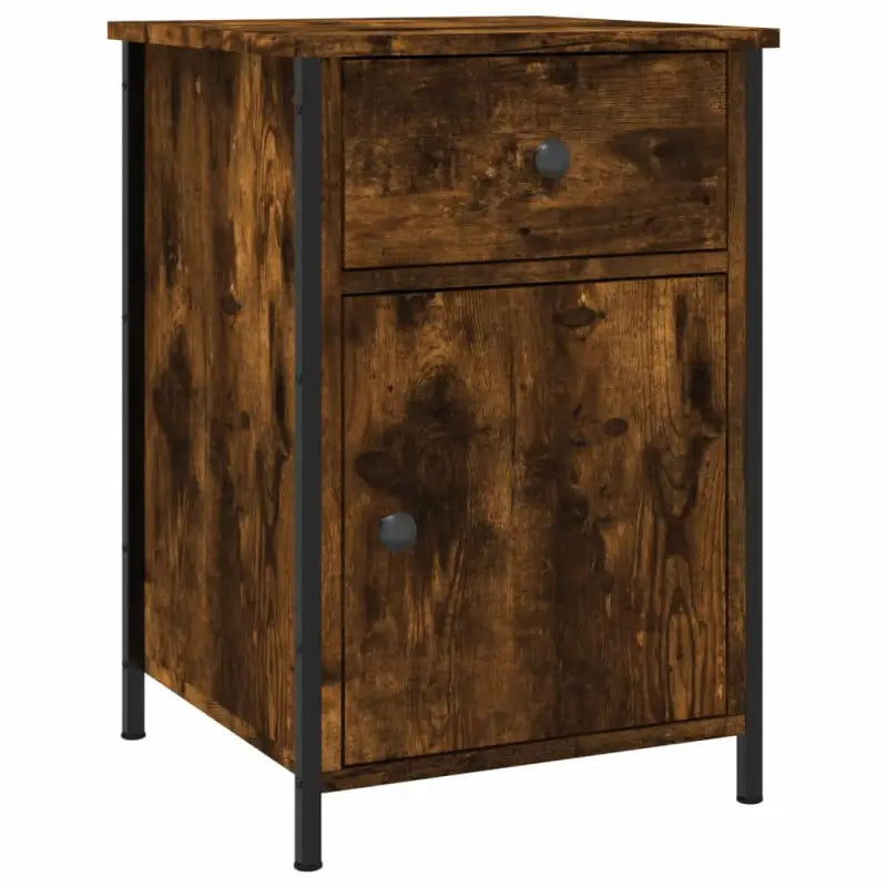 Nachtkastjes van bewerkt hout met elegant en tijdloos ontwerp - Nachtkastjes