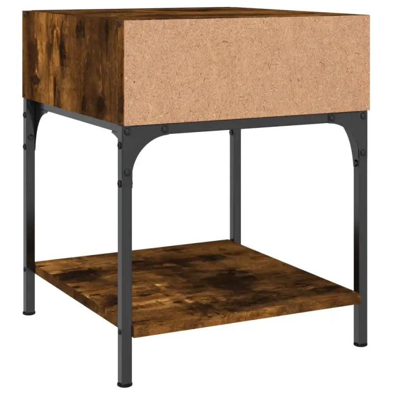 Nachtkastjes van bewerkt hout met elegant en tijdloos ontwerp - Nachtkastjes