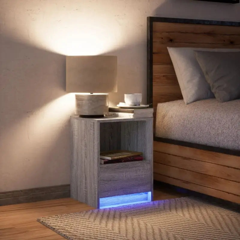 Nachtkastjes van bewerkt hout met tijdloze charme voor woonkamer of slaapkamer - Nachtkastjes
