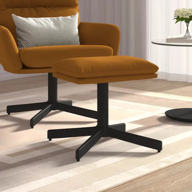 Poefs met metalen poten voor een modern en luxe interieur - Bruin / 1 - Poefs