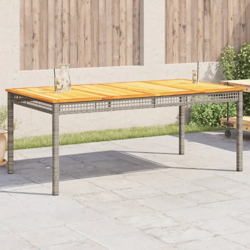 Poly Rattan tuintafel eenvoudig schoon voor gezellige tuin en terras momenten - Grijs en bruin / 180 x 90 x 75 cm / 1