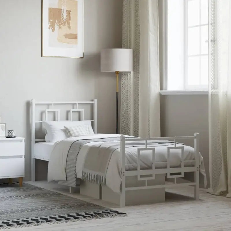 Robuust metalen bedframe met extra opbergruimte en tijdloos design - Wit / 75 x 190 cm / met hoofdbord & voetbord