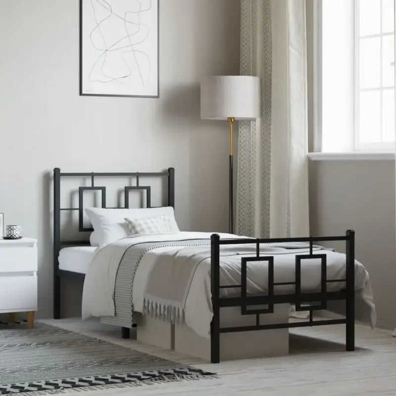 Robuust metalen bedframe met extra opbergruimte en tijdloos design - Zwart / 80 x 200 cm / met hoofdbord & voetbord