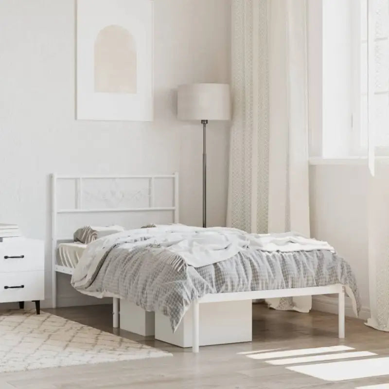 Robuust metalen bedframe met extra opbergruimte en tijdloos design - Wit / 90 x 190 cm / met hoofdbord - Bedden &