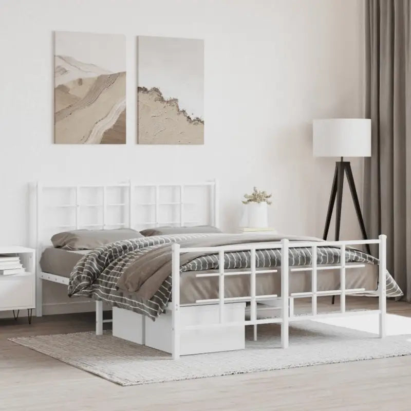 Robuust metalen bedframe met extra opbergruimte en tijdloos ontwerp - Wit / 140 x 190 cm / met hoofdbord & voetbord