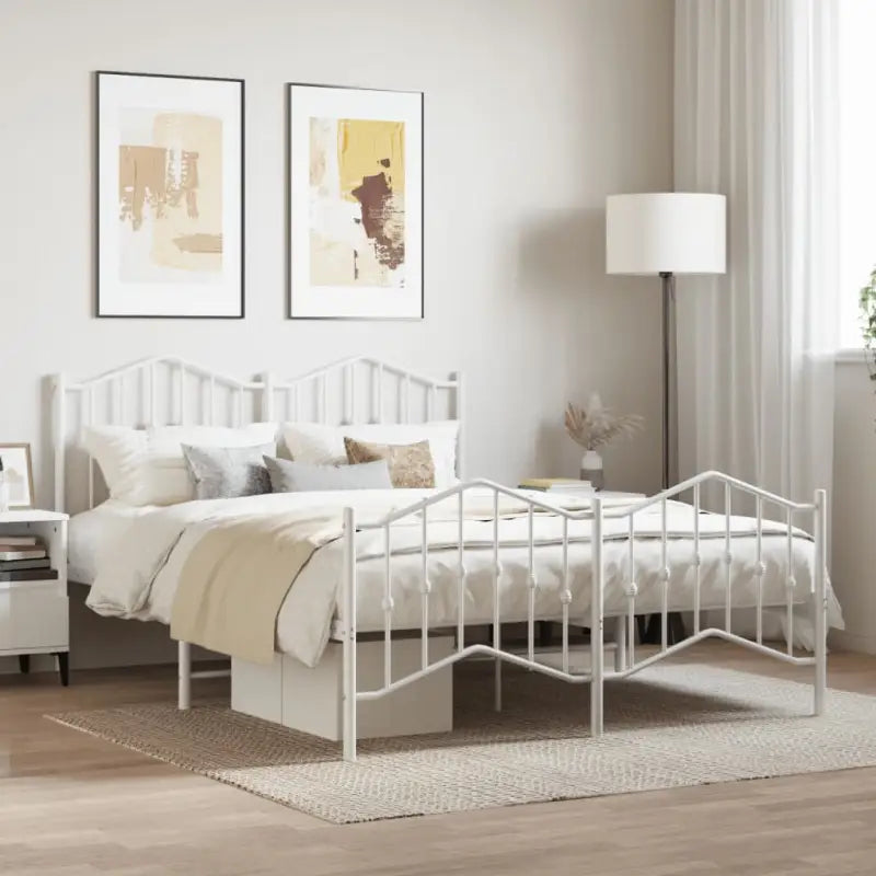 Robuust metalen bedframe met extra opbergruimte en tijdloos ontwerp - Wit / 140 x 200 cm / met hoofdbord & voetbord