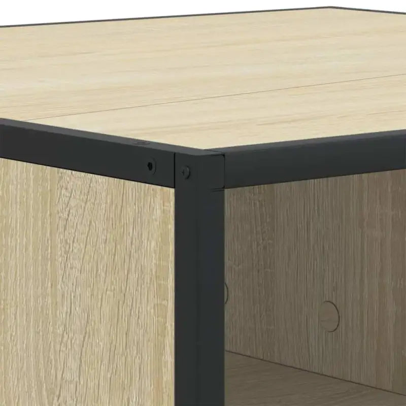 Salontafel met bewerkt hout en metalen frame in industriële stijl - Salontafels