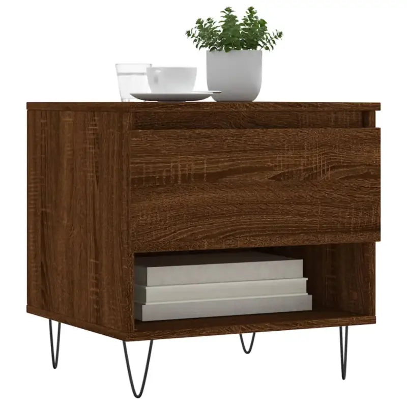 Salontafel met bewerkt hout en metalen poten voor een elegante woonkamer - Salontafels