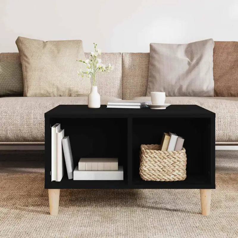 Salontafel met houten poten in Scandinavische stijl van bewerkt hout - Salontafels