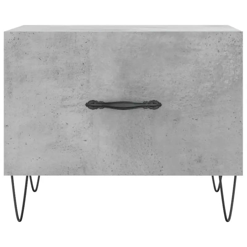 Salontafel met ijzeren poten en bewerkt hout voor een elegante woonkamer - Salontafels