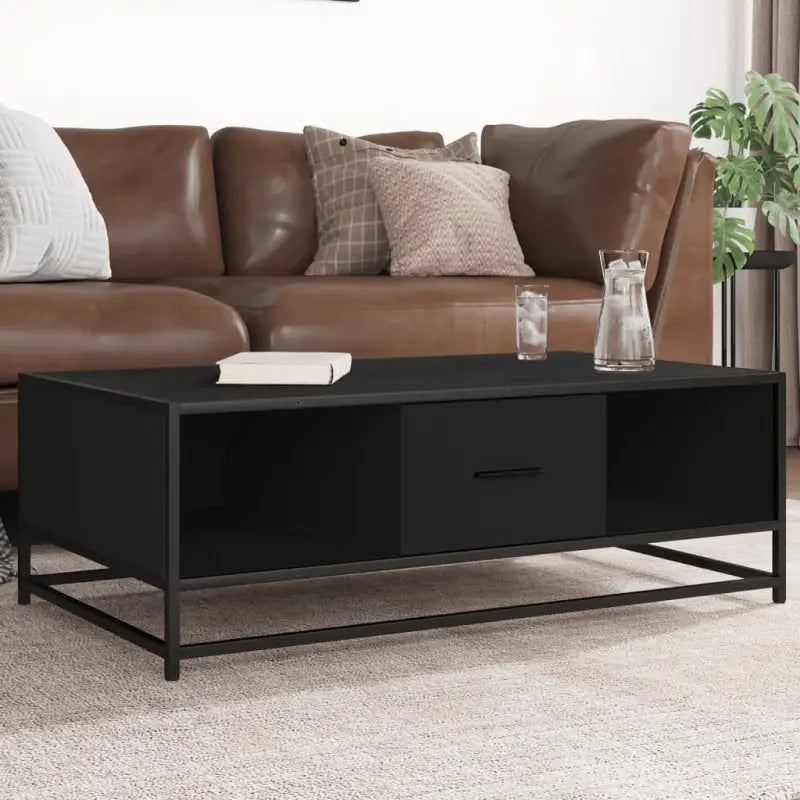 Salontafel van bewerkt hout met industrieel metalen frame - Salontafels