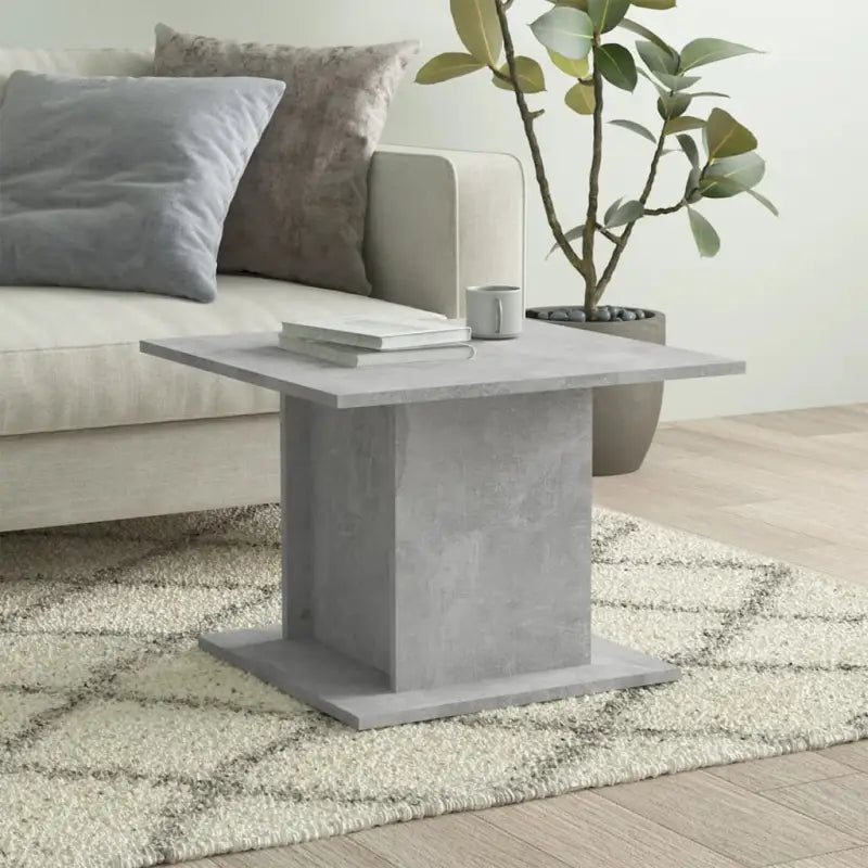 Salontafel van bewerkt hout voor een stoer en duurzame woonkamer - Salontafels