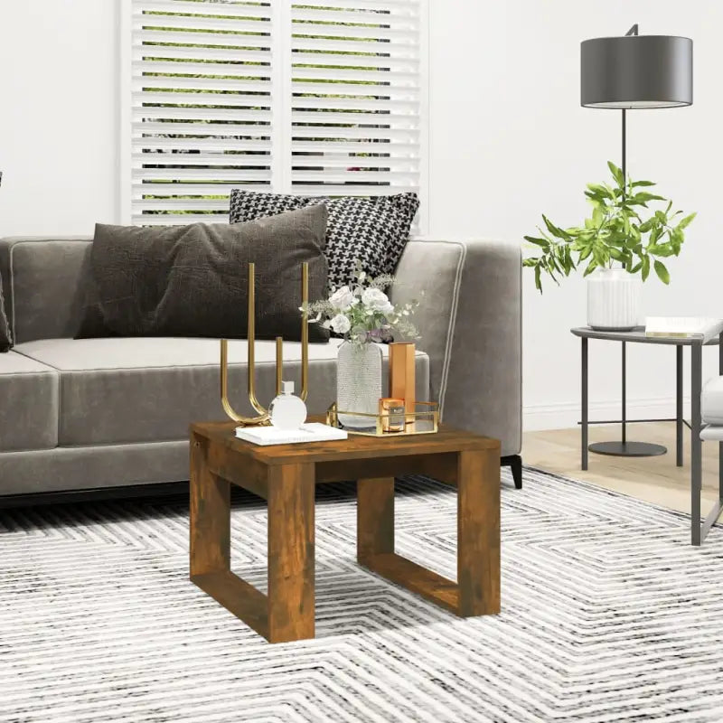 Salontafel van bewerkt hout voor stijl en functionaliteit in je woonkamer - Gerookt eiken / 50 x 50 cm / 1 - Salontafels