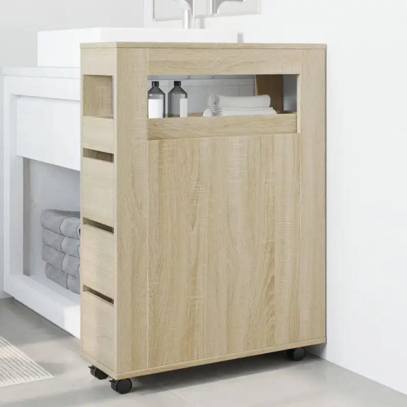 Smalle badkamerkast van bewerkt hout voor een praktische en stijlvolle inrichting - Opbergkasten & lockerkasten