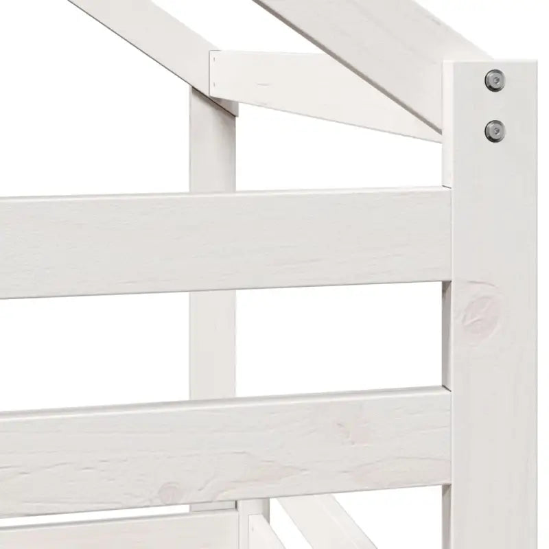 Stapelbed met bedhuis en open zijdeur van massief grenenhout in wit materiaal - Bedden & bedframes