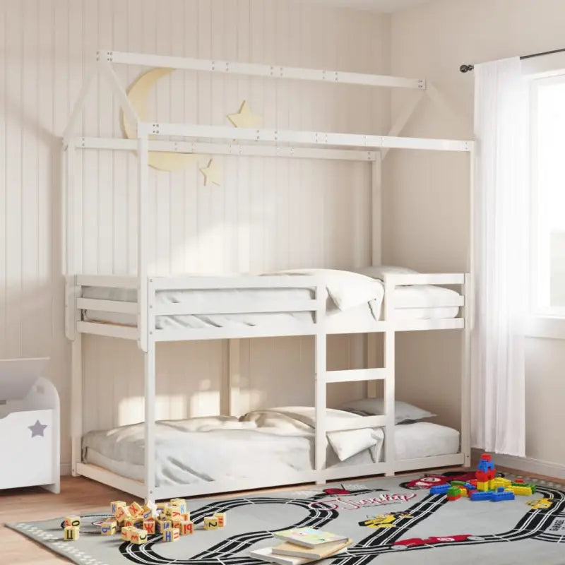 Stapelbed met bedhuis van massief grenenhout en open zijdeur - Bedden & bedframes