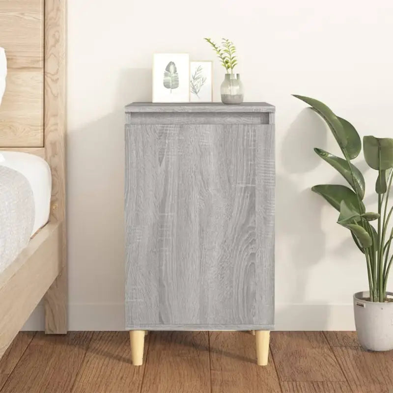 Stijlvol nachtkastje met houten poten en bewerkt hout voor een elegante inrichting - Grijs sonoma / 1 - Nachtkastjes