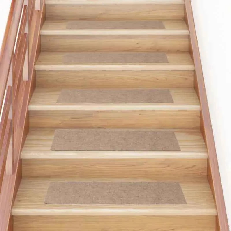 Trapmatten met genaaldvilte stof voor veilig en stijlvol trapgebruik