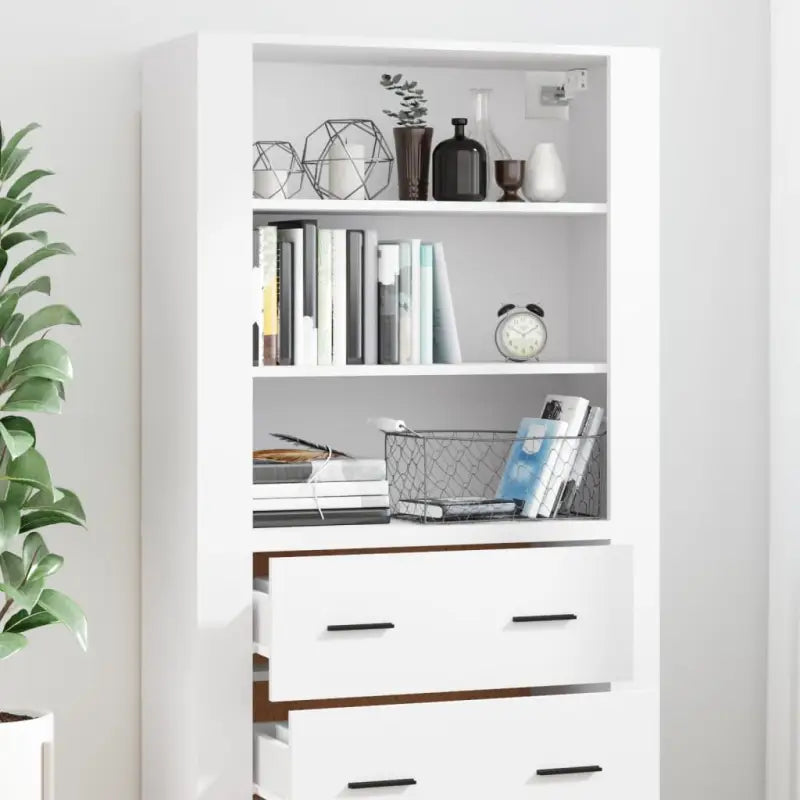 Trendy hoge kast van bewerkt hout met duurzame kwaliteit - Dressoirs & buffetkasten