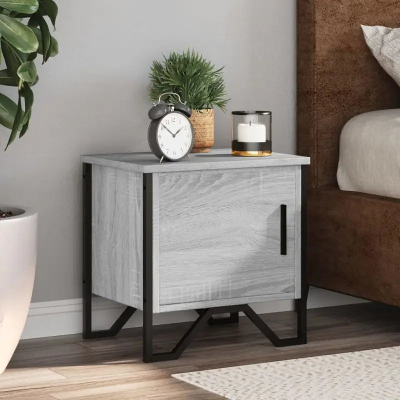 Trendy nachtkastje met metalen poten en bewerkt hout voor je interieur - Grijs sonoma / 1 - Nachtkastjes