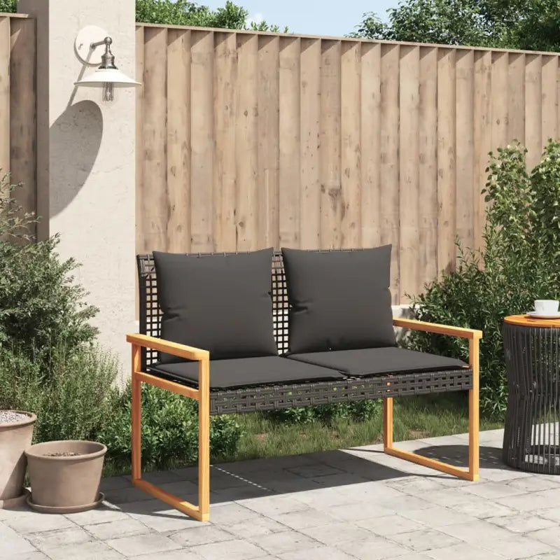 Tuinstoelen van poly rattan voor een comfortabele zitervaring - Tuinbanken