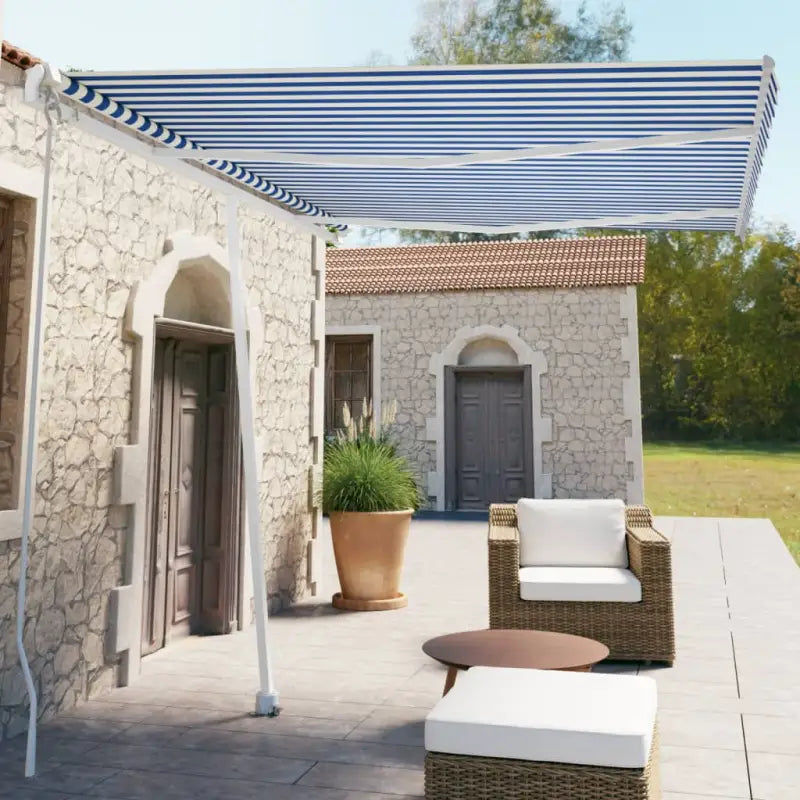 Uitschuifbare luifel met gepoedercoat aluminium voor koele buitenruimte - Blauw en wit / 350 x 250 cm / 1 - Zonwering