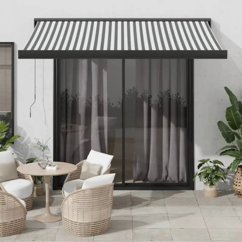 Uittrekbare luifel met aluminium frame voor koele tuinplekken - Antraciet en zwart / 300 x 250 cm / 1 - Zonwering
