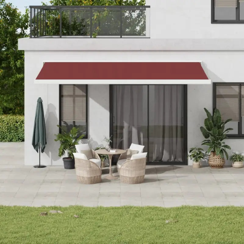 Uittrekbare luifel van gepoedercoat aluminium voor terrasplezier - Bordeauxrood en wit / 500 x 300 cm / 1 - Zonwering