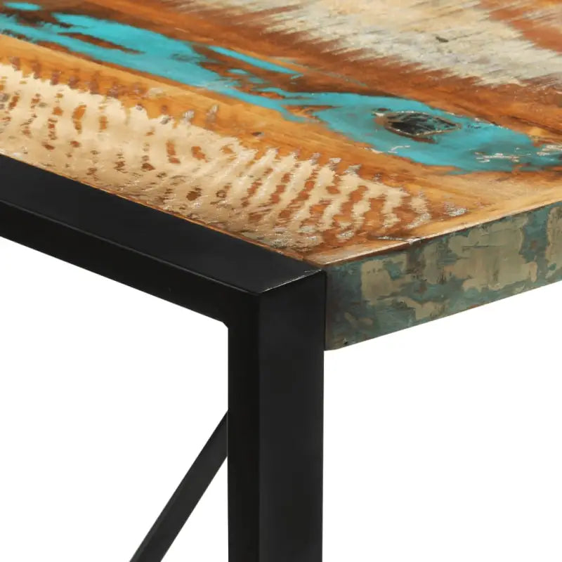 Vintage eettafel van massief gerecycled hout voor een opvallende woonruimte - Eettafels