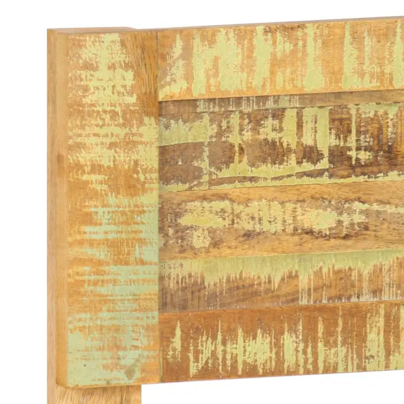 Vintage houten bedframe van massief gerecycled hout voor een authentieke slaapkamer - Bedden & bedframes