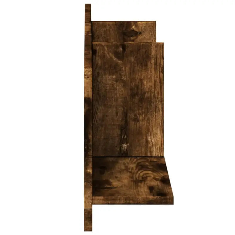 Wandplank van bewerkt hout voor een duurzame en praktische interieurstijl - Wandplanken