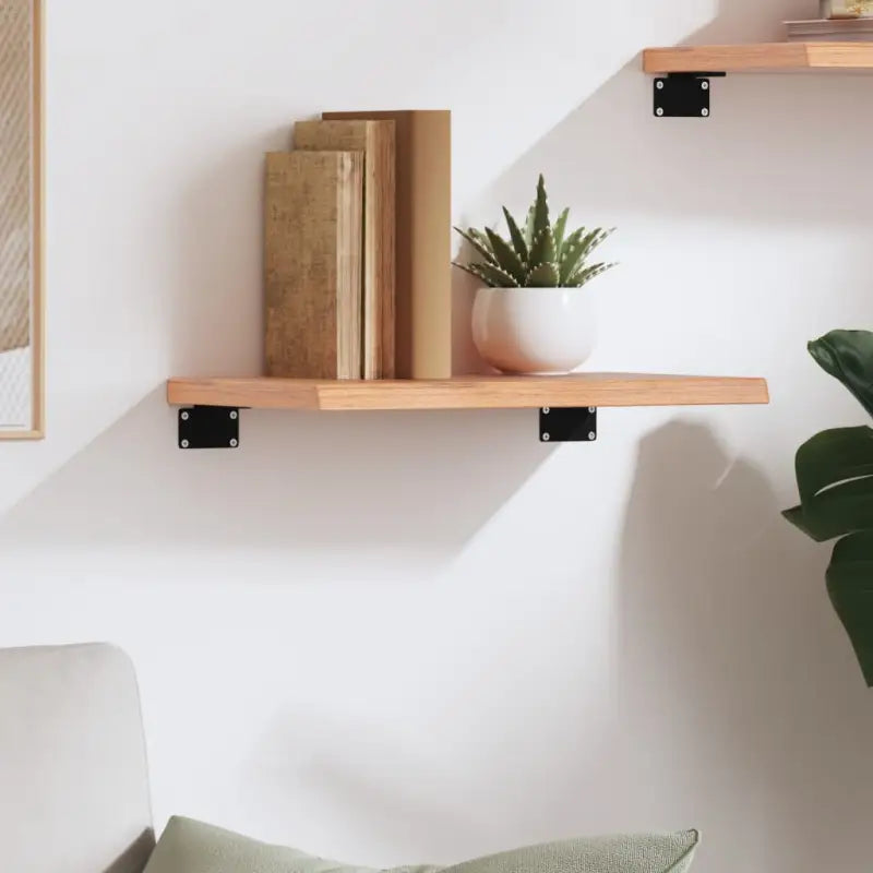 Wandplank van massief eikenhout met natuurlijke rand voor extra opbergruimte - Wandplanken
