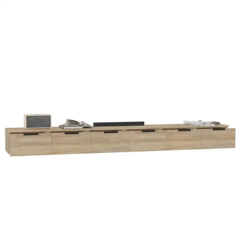 Wandplanken van bewerkt hout voor maximale opbergruimte in je woonkamer - Wandplanken