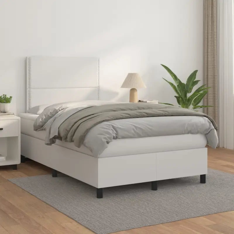 Zwart Kunstleer Boxspringbed met schuim vulling en ideale afmetingen - Wit / 120 x 200 cm / Effen met spijkers - Bedden